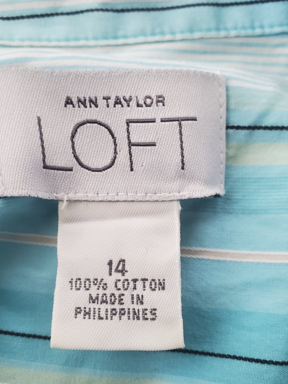 Ann Taylor LOFT 100% Cotton Blue and Aqua Striped Button-Down Shirt - Picture 5 of 8